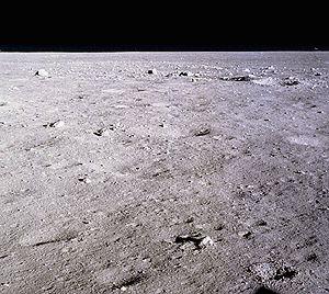宁静海的月面图像。图片来源：NASA