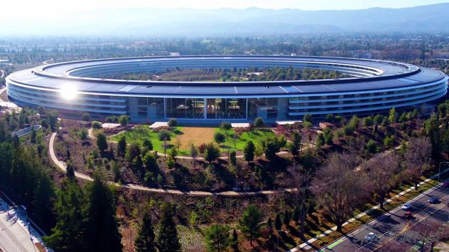 Apple Park是苹果公司总部，产品发布会也通常在这里举办