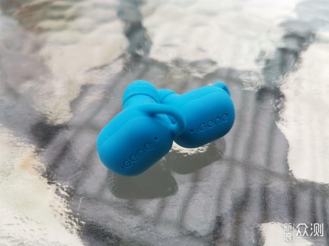 吉音VC蓝牙耳机:放肆任性,声来不同_新浪众测