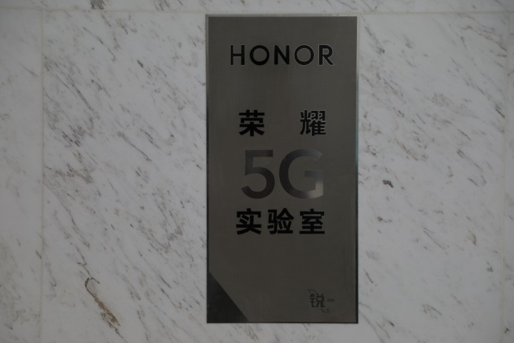 c585-itmiwry8145958.jpg