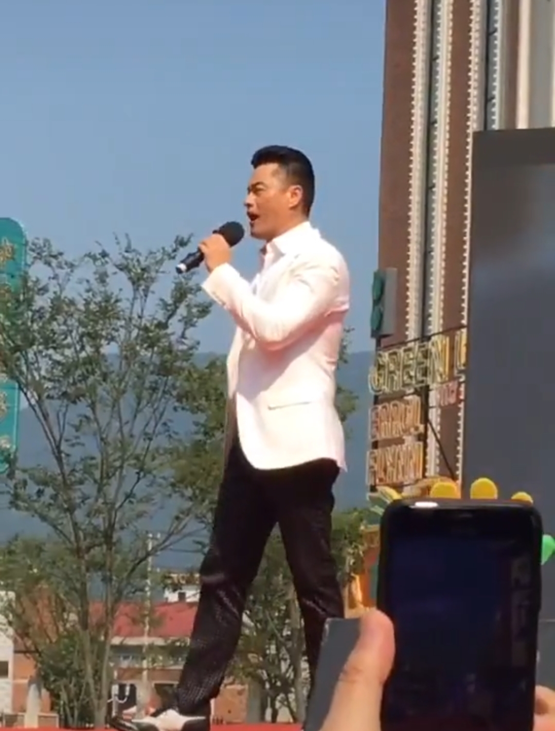 7026-kpamyih5672583.jpg