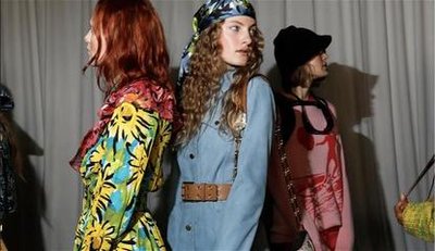 /images/20210825/92e3d4a115d8a456ea2ba9e1d7a40334.jpg t01bd2405077d45620e.jpg