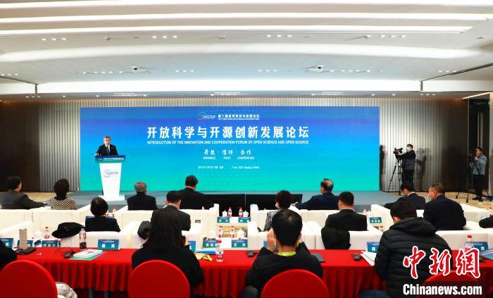 21ef6653-aabc-4360-a346-ff305f2e700d_zsite.jpg