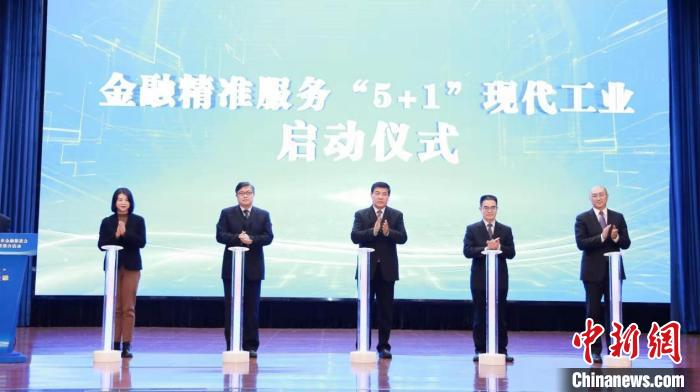 c1763bbe-a1ba-46ae-8f2e-b7ee70cdcb6f_zsite.jpg