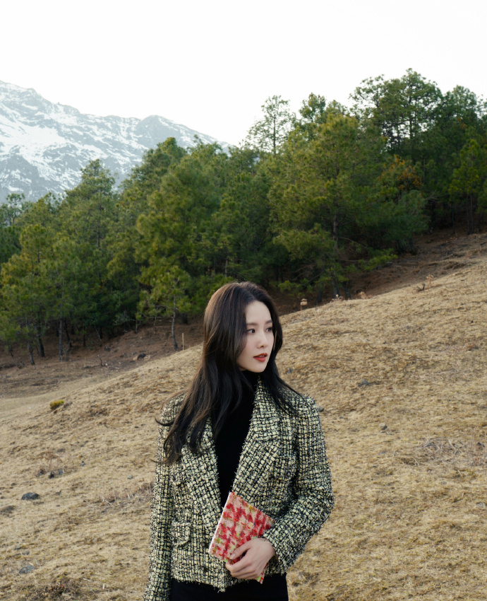 66cc-aefeab5cf791fa65bac5460983c7fbdc (1).jpg