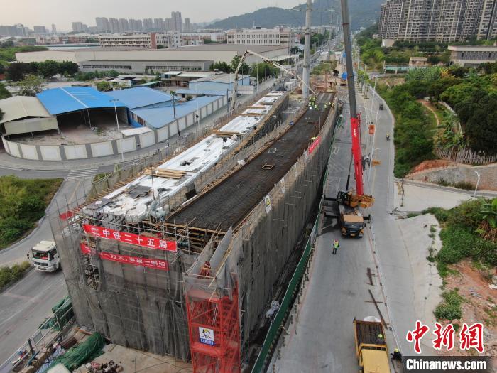 ce12099a-c383-43fb-a74a-b4aabd6886c3_zsite.jpg