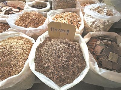 /images/20240402/4a3d53e8b4f87779590d77d7ccf7a90f.jpg 12011590480800754877.jpg