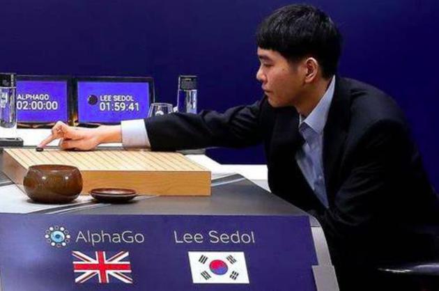 雷锋网注：上图为AlphaGo与李世石对战