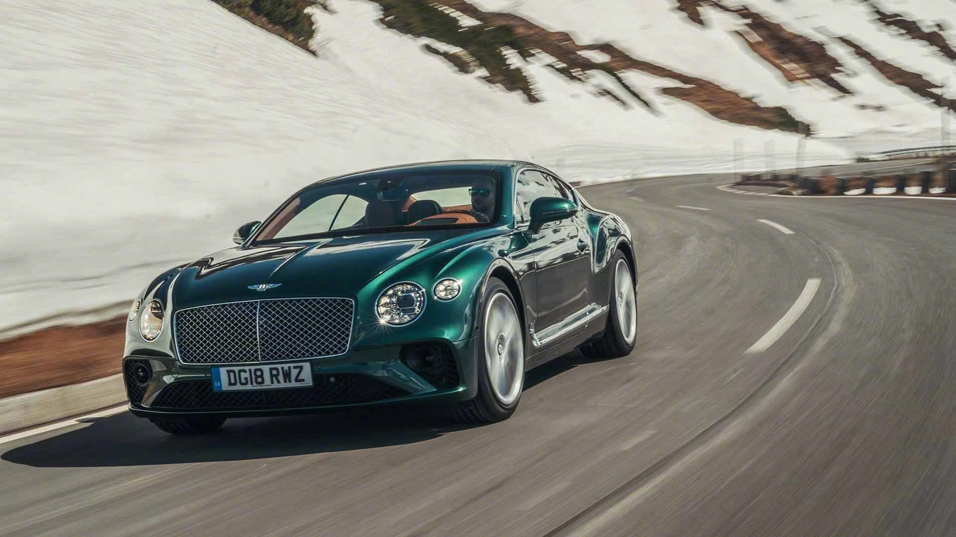 宾利称将在2030年完全实现电动化 全球汽车巨头转战电动汽车领域