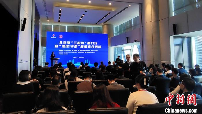 51c3ee24-82a9-4507-a3da-8618bc75ef71_zsite (1).jpg